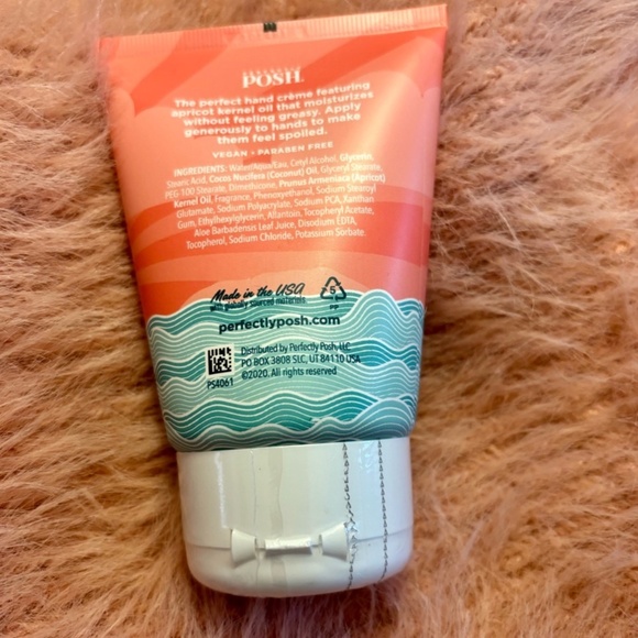 COPY - Perfectly Posh~Don’t Get Tide Down~BFYHC~New and Sealed - Picture 6 of 8